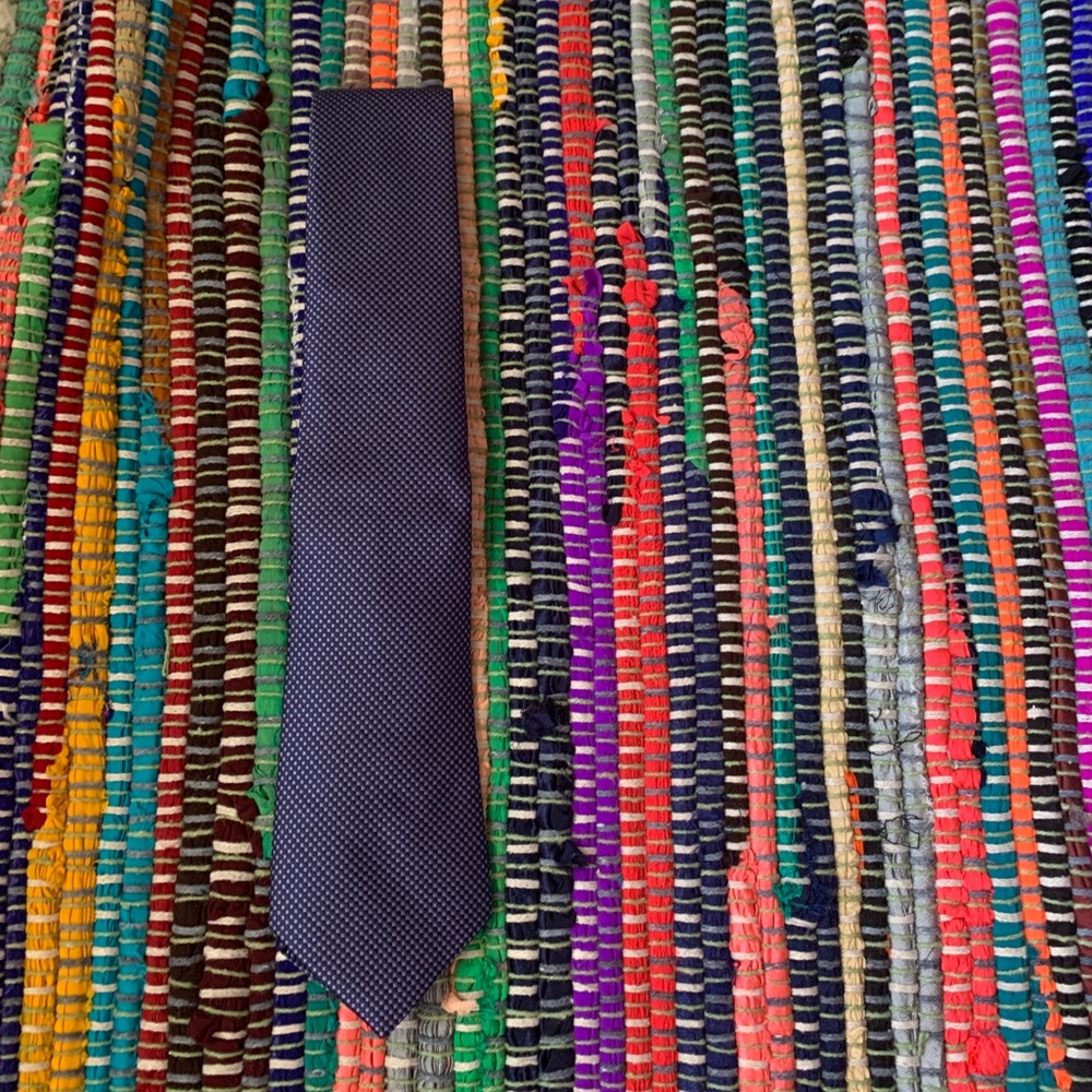 Mini Checkered Necktie - Picture 2 of 2